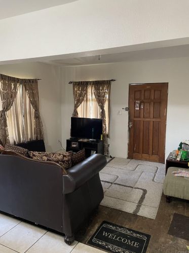 3864 Ocean View Blvd, San Diego, CA 92113-1737