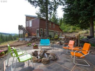 39206 Sunset Falls Rd, Yacolt, WA 98675-9553
