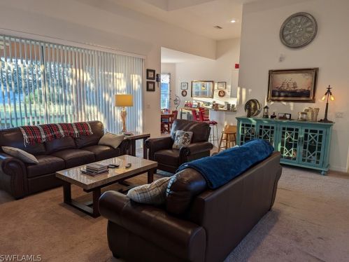 938 5th Pl, Cape Coral FL  33990-2828 exterior