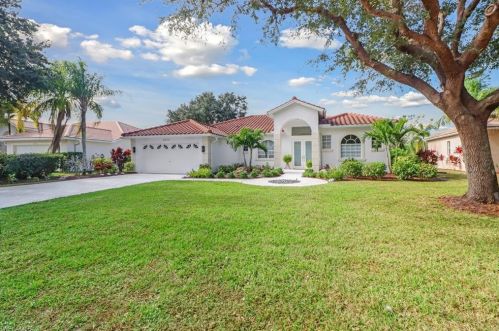 3377 Mystic River Dr, Naples, FL 34120-0427