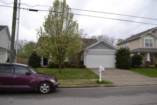 4425 Frost St, Nashville, TN 37214-1181