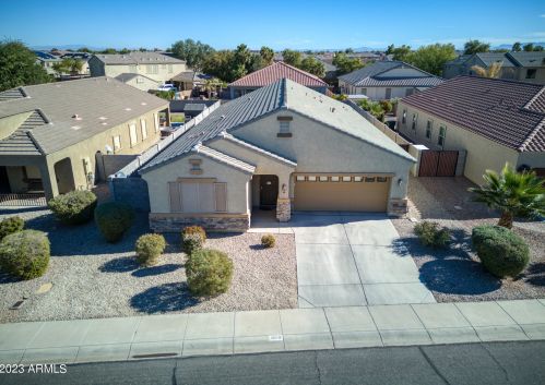 1888 Hubbard Ln, Casa Grande AZ  85122-6742 exterior