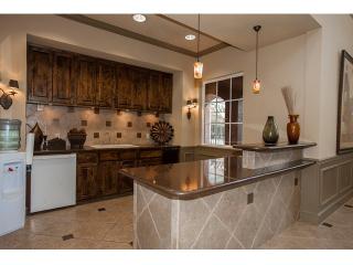 4500 Truxel Rd, Sacramento CA  95834-3728 exterior