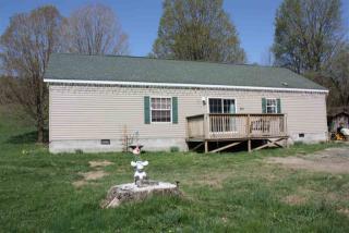 671 Ashgrove Rd, Cambridge, NY 12816-4800