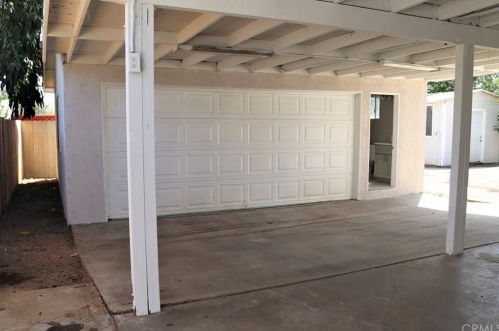 327 Erwin St, Rialto CA  92376-6018 exterior