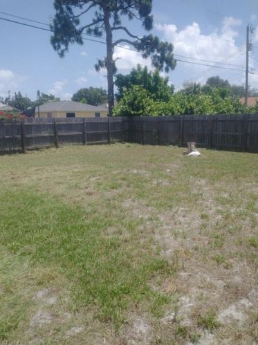 354 15th Ln, Vero Beach, FL 32962-6641
