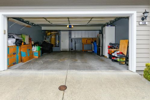 738 Jasmine Cir, Santa Rosa CA 95407-6780 exterior