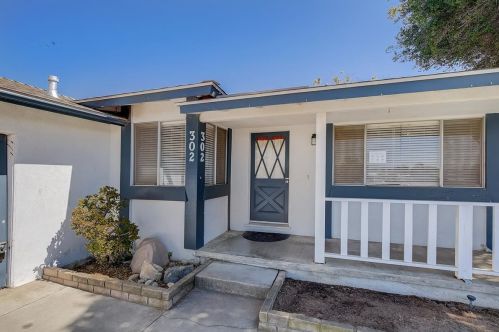 302 Wilshire Ln, Santa Maria, CA 93455-2056