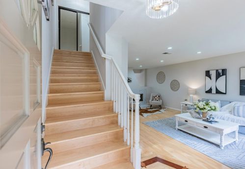 933 La Mesa Ter, Sunnyvale, CA 94086-1702