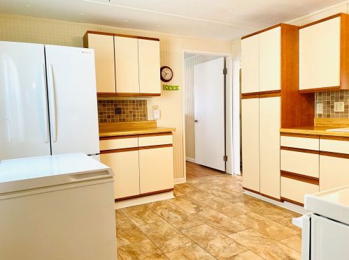 4104 Sandpine Cir, Boynton Beach FL  33436-2660 exterior