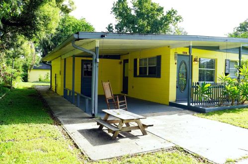 560 Pinecrest Dr, Bartow FL  33830-3243 exterior