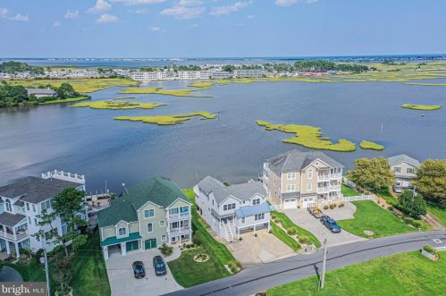 38377 Bay Berry Ln, Selbyville DE  19975 exterior