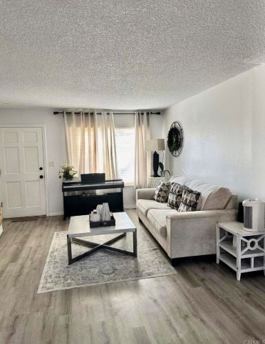 6430 Bell Bluff Ave, San Diego CA  92119-1026 exterior