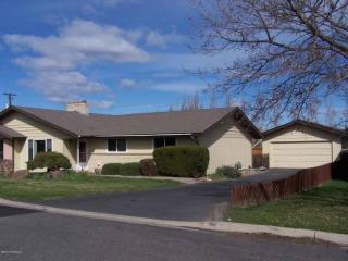 4901 Viola Ave, Yakima, WA 98908-4013