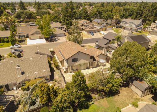 7461 Wynndel Way, Elk Grove CA  95758-1084 exterior