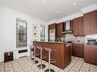 429 73rd St, Brooklyn, NY 11209-2609