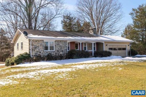 5079 Advance Mills Rd, Earlysville, VA 22936-1840