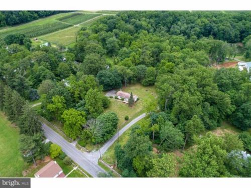 192 Isabella Rd, Marsh, PA 19520-9143