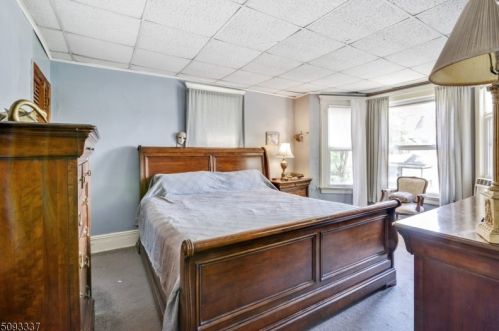 14 Stockton Pl, East Orange NJ  07017-5209 exterior