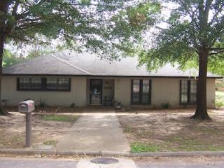 3094 Mahaffey Ln, Paris, TX 75460-6358