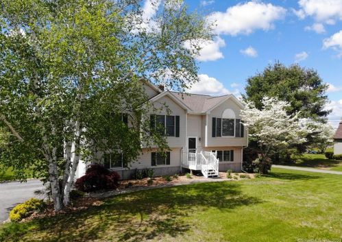 58 Old Canterbury Tpke, Norwich, CT 06360-1751