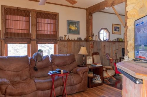 414 10th Ave, Byron MN  55920-1322 exterior