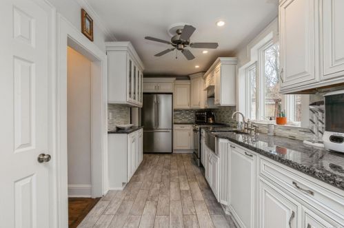 18 Washington Pl, Northport NY  11768-2936 exterior