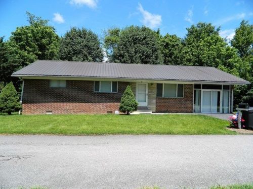 43 Northwood Dr, Pikeville, KY 41501-3214