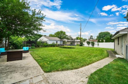 3962 La Rosa Ct, Darbydale OH  43123-2814 exterior