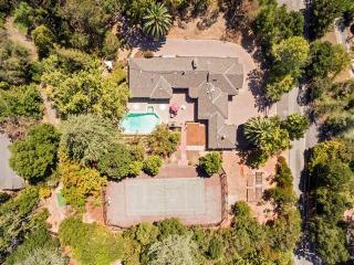 125 Summerhill Ln, Redwood City, CA 94062-2347