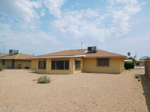 17630 Lime Rock Dr, Sun City, AZ 85373-2226