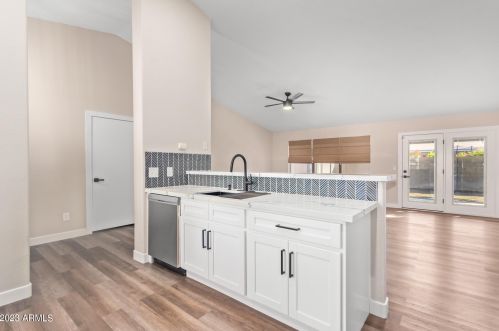 4351 Wahalla Ln, Glendale AZ  85308-7345 exterior