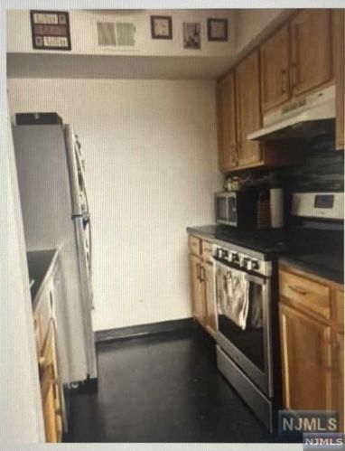 7430 Boulevard, North Bergen NJ  07047-7907 exterior