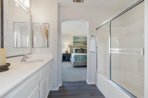 5128 Eliot St, Oceanside CA  92057-2649 exterior