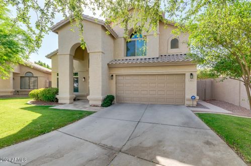3825 Ivy Ct, Chandler, AZ 85248-4120