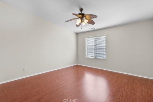 20054 Christopher Ln, Santa Clarita CA  91350-3685 exterior
