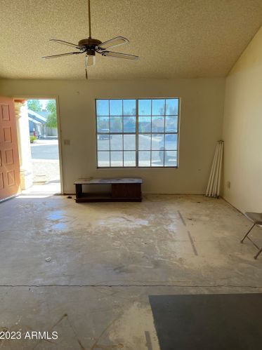 19025 45th Cir, Glendale, AZ 85308-4452