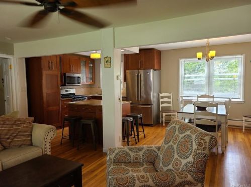 234 Valley Rd, Valley Cottage NY  10989-2439 exterior