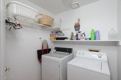 3094 Shoshone Dr, Lake Havasu City AZ  86406-8674 exterior