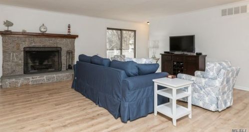 450 Bay Haven Ln, Southold NY  11971-4346 exterior