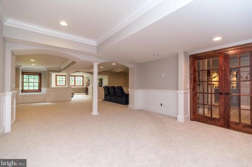 10 Devonshires Ct, Blue Bell PA  19422-2560 exterior