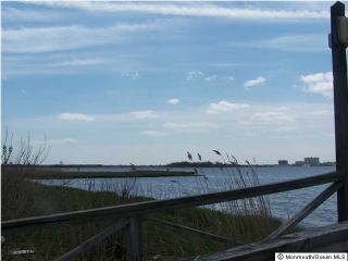 178 Bingham Ave, Locust, NJ 07760-1853