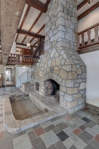 672 Washington St, Gloucester MA 01930-1335 exterior