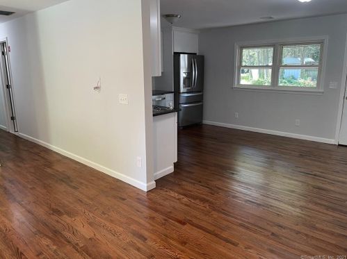 495 Silver St, Bridgeport CT  06610-1023 exterior