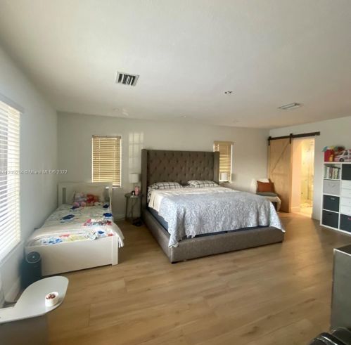 8720 18 St, Hollywood FL 33028-2601 exterior