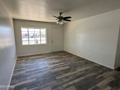 4908 Ocotillo Rd, Glendale, AZ 85301-3420