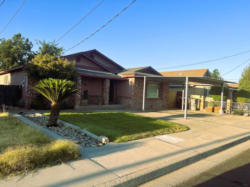 3643 Nevada Ave, Riverbank CA  95367-2913 exterior