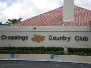 10928 135th Court Cir, Miami, FL 33186-3341