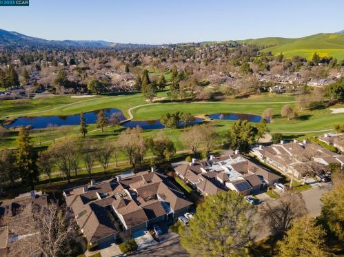 2145 Myrtle Beach Ln, Danville CA  94526-6213 exterior