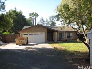 1124 Vinci Ave, Sacramento, CA 95838-1639